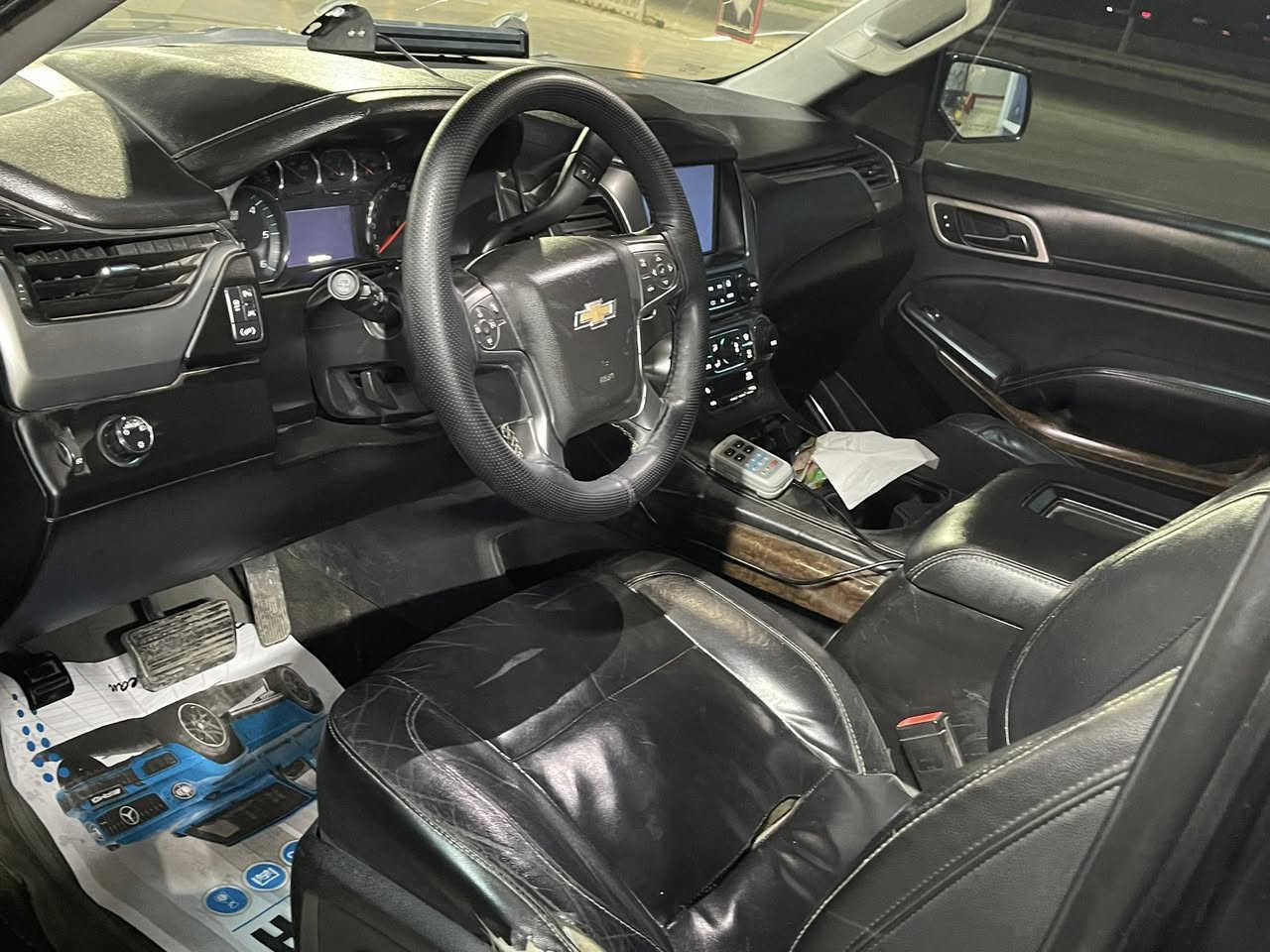 سلام عليكم تاهو ادوات موديل 2016 كص قماره مكاني بغداد السعر 125 رقمي ***********
