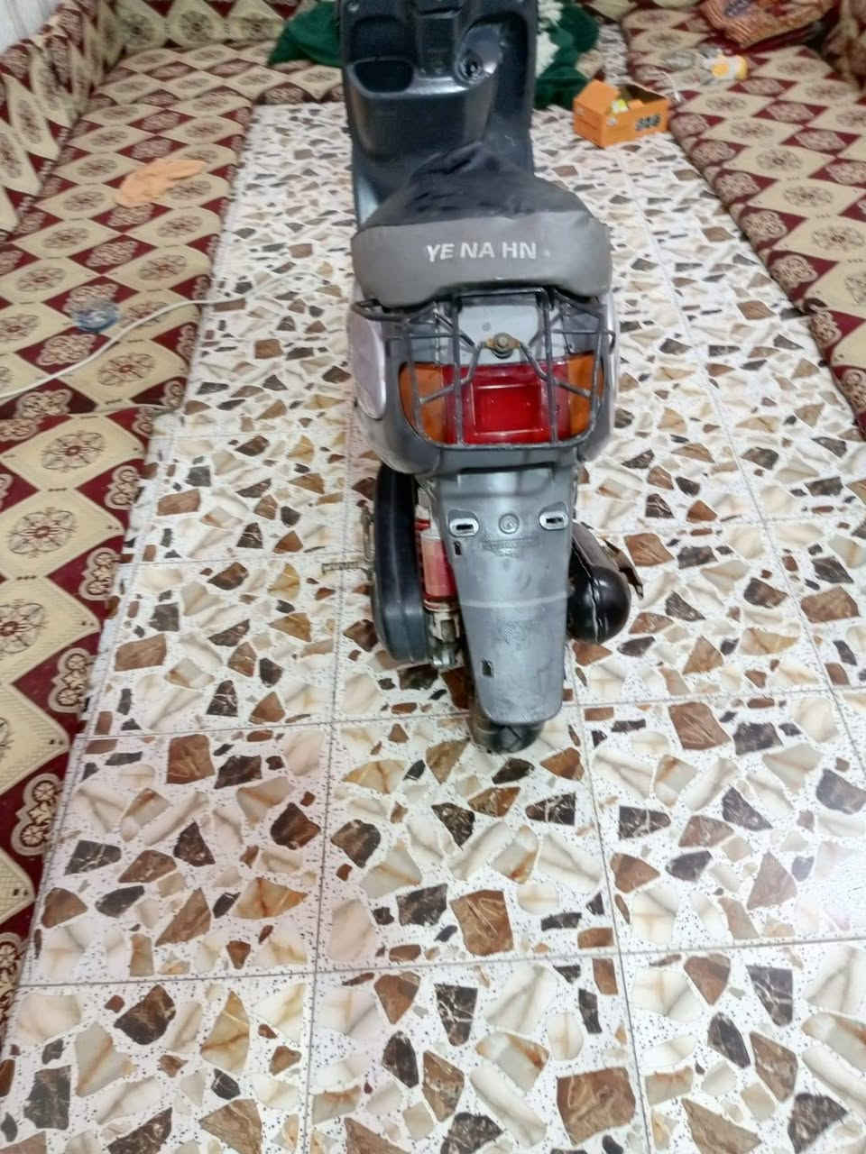 *********** غالي 2003 كله شغال العنوان كربلاء حي الغدير السعر 250 والشرايين اتصل علىا وش الراي نتصل على هذا الرقم
