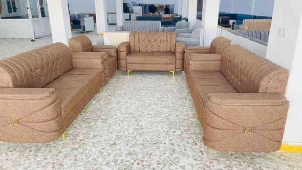 من معرض الريان 

ديوان وتخم درجه أوله 

 شرط ابلوك اسود اقماش تركي

اسفنج مضغوط درجه أوله

 عند الاستفسار لاتصال عله رقم 
*********** او المراسله واتساب
العنوان السماوه شارع الكراج الموحد قبل التقاطع حي الشهداء الاول قرب شركه حيدرالحجاري

حياكم الله🤎💜@اشارة
