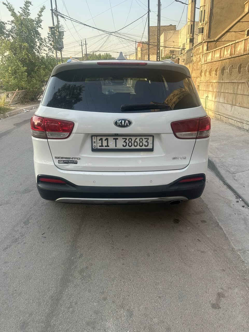 سورنتو ٢٠١٦ امريكي
٦ سلندر محرك ٣٥٠٠ فور ويل فول سياره واحد على واحد ٥ قطع صبغ بدون دواخل السعر 148 
الرقم ***********
