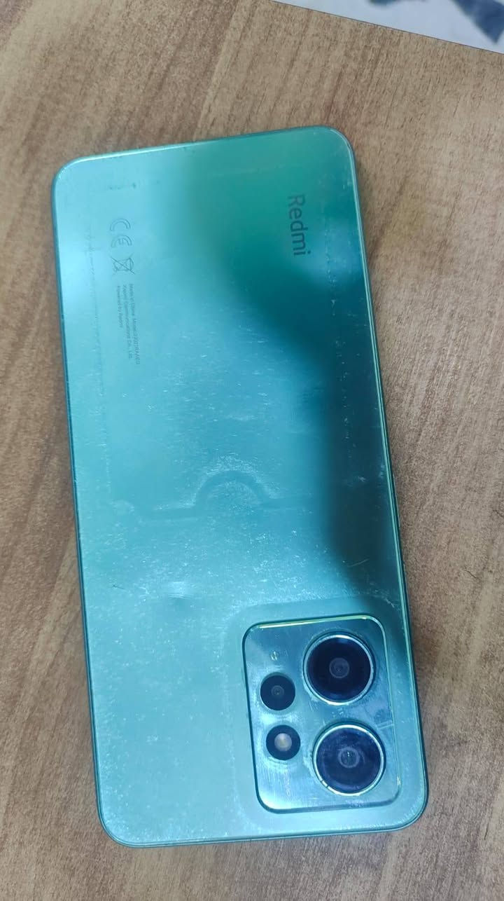 ريدمي نوت 12 
ذاكره 128
السعر 160 وبي مجال 
العنوان بغداد التاجيات 
***********
