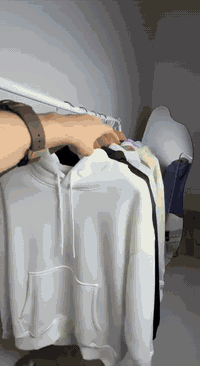 تخفيضات هودي سادة اوفرسايز اسود و ابيض متوفر كواليتي جدا جدا سعر واحد ...