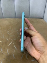 ايفون ١١ • ١٢٨ • نضيف