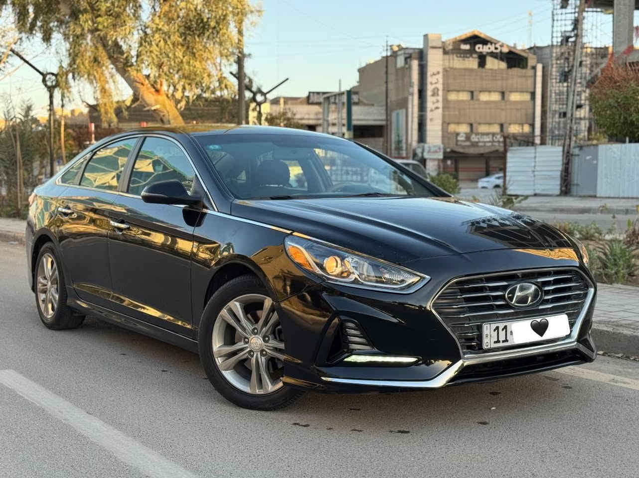 السلام عليكم
سوناتا ٢٠١٨ 
وارد امريكي
مواصفات
شاشة جبيرة
بصمة تشغيل
بصمة ابواب
كشن كهرباء
تحكمات ستيرن
كامرة خلفية
راردات جانبية 
بلوجكتر لد
اشاير مري
محرك ٢٤٠٠ جي دي اي 
محرك وكير مكفولات بدون فتح بدون اي شي
بيها صبغ جاملغات خلفية وجاملغ امامي بدون ايرباك 
رقم بغداد الجديد
العنوان حي العدل
السعر  ١١٥ ورقة
الرقم ***********
