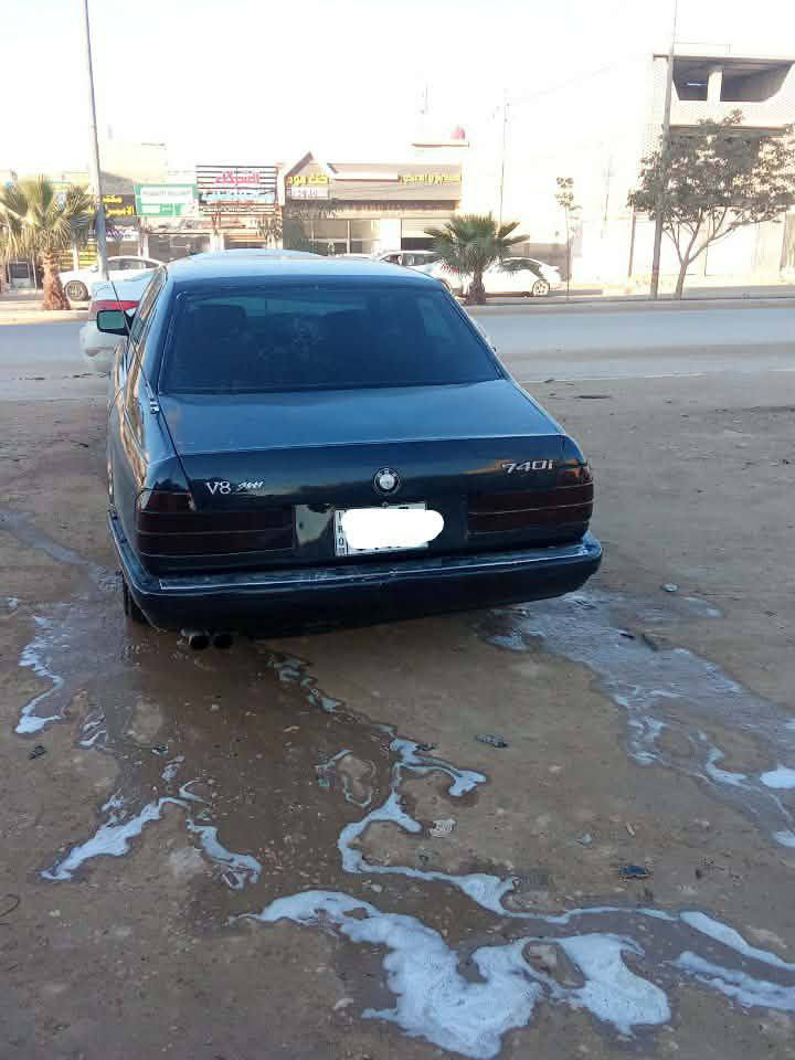 سلام عليكم BMW 740 8 سلندر كير محرك حدادية جديدة فتحة دبل ارباك ثلاث وضعيات قيادة رقم بغداد سنوية 2030 رقم انكليزي داخل ابيص منضومت غاز بانزين انسة صرف السعر 45قفل رقم المبايل ***********
