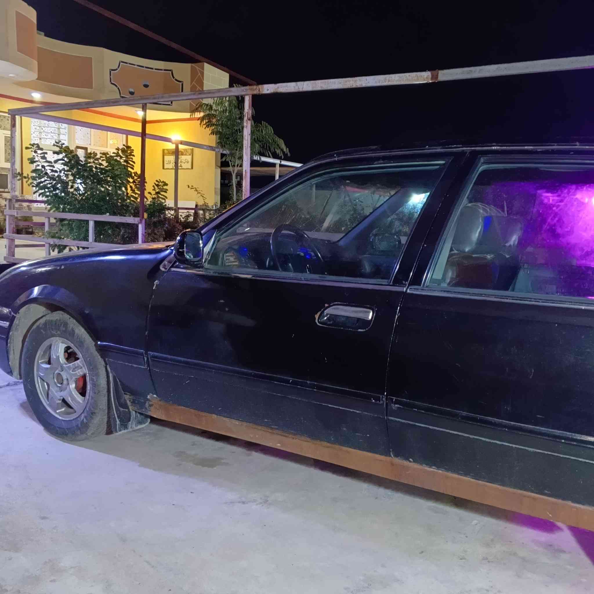 برنس فراشة للبيع او مراوس بسمي رقم بغداد سنوية ل٢٨ محرك مسكر السعر 28 
***********
