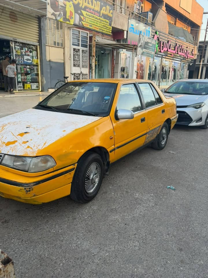 السلام عليكم ورحمة الله وبركاته
هونداي اكسيل موديل 1993 
محرك كير شرط 
بطاقه بانزين 
سياره احله من صوره 
كركوك حي العسكري 

صاحبه موجود بحي الخضراء 
السعر 22 او بيه مجال 
***********
