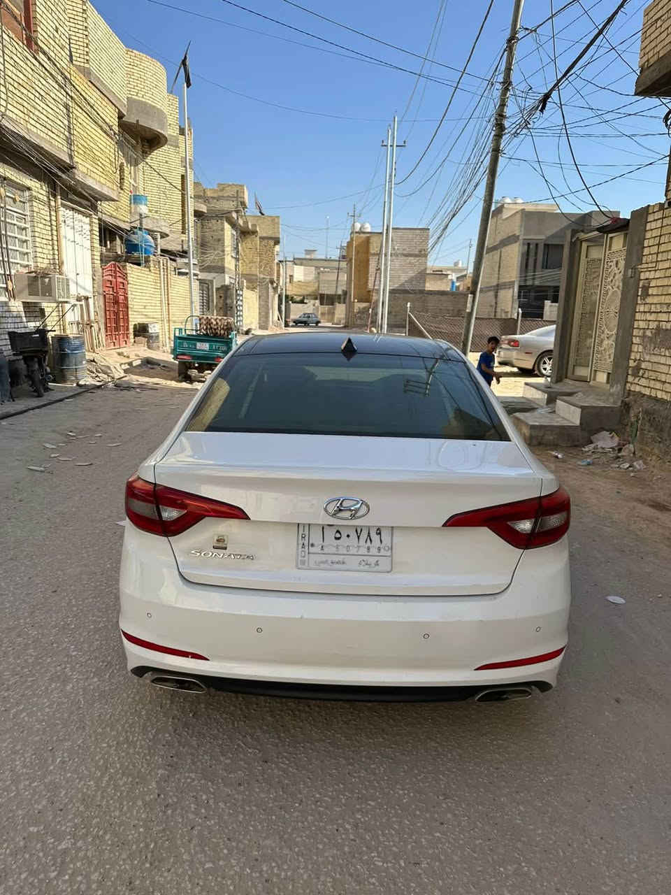 السلام عليكم 
سوناته موديل 2015 خليجي فول مواصفات محرك 2400 دوش جديد كير حداديه جديدات سياره جاهزه على اخير حبايه رقم كربلاء بسمي رقم نكليزي تخم تاير تبريد ثلج 
مواصفاته 
بنرامه 
كشنات كهربائيه عدد2 
تدفئه تبريد بالكشن 
اوتو بارك 
اوتو هولد
سايد بريك كهربائي 
بردات بالبيبان  والخلفيه كهربائيه 
عدسه دواره ويه الستيرن 
منضومت عدسات بيهن ضمان سنتين ليزريات 
شاشه كامره بلادي + سستم سماعات انفنتي 
بصمه  ترحيب + مري شفط 
3 انضمت قياده 
تحكم ستيرن 
تبريد بيانو 
قطعتين تبريد 
داخل مشمشي بلادي 
سعره 120 وبيه مجال مكاني كربلاء سياره كفوله من الكص والدواخل 
***********
