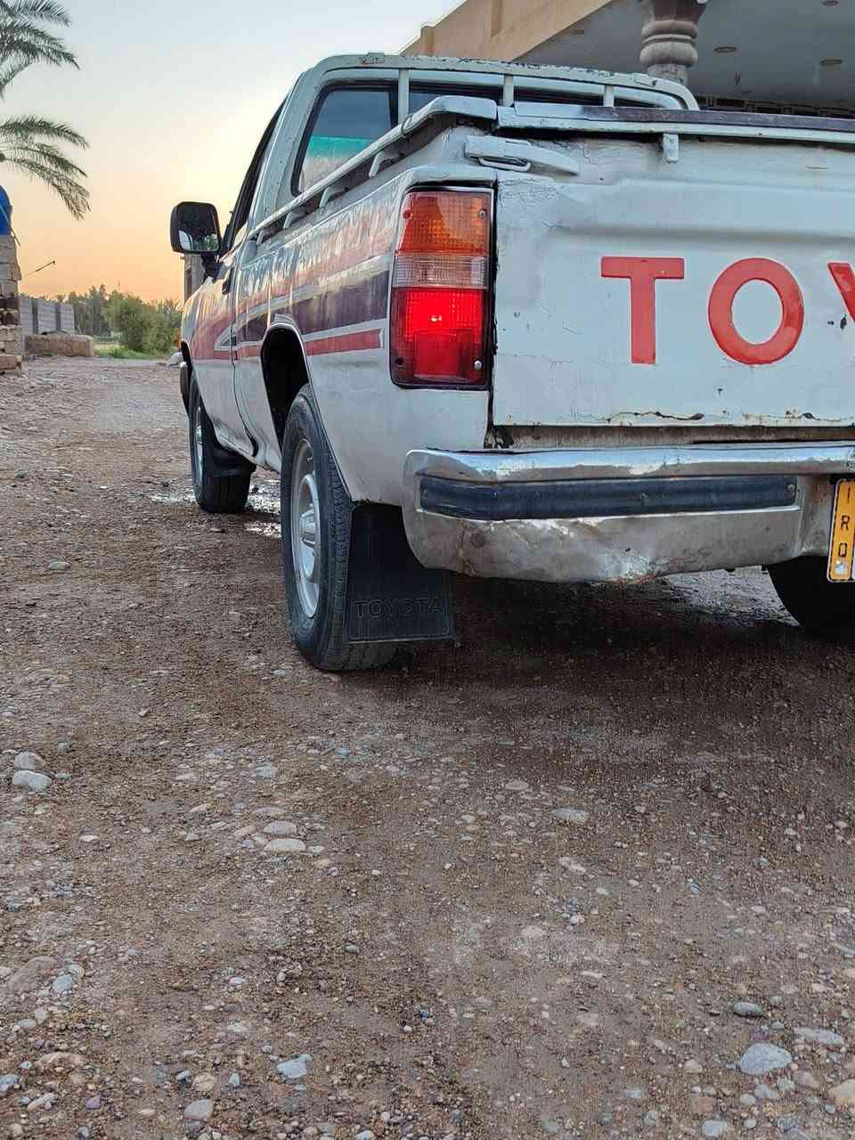 سلام عليكم بيكم للبيع موديل 1992 مصبوغة للجماليه مكينه كروسيده كير 5 مكان📍 واسط الصويرة 

***********

***********
