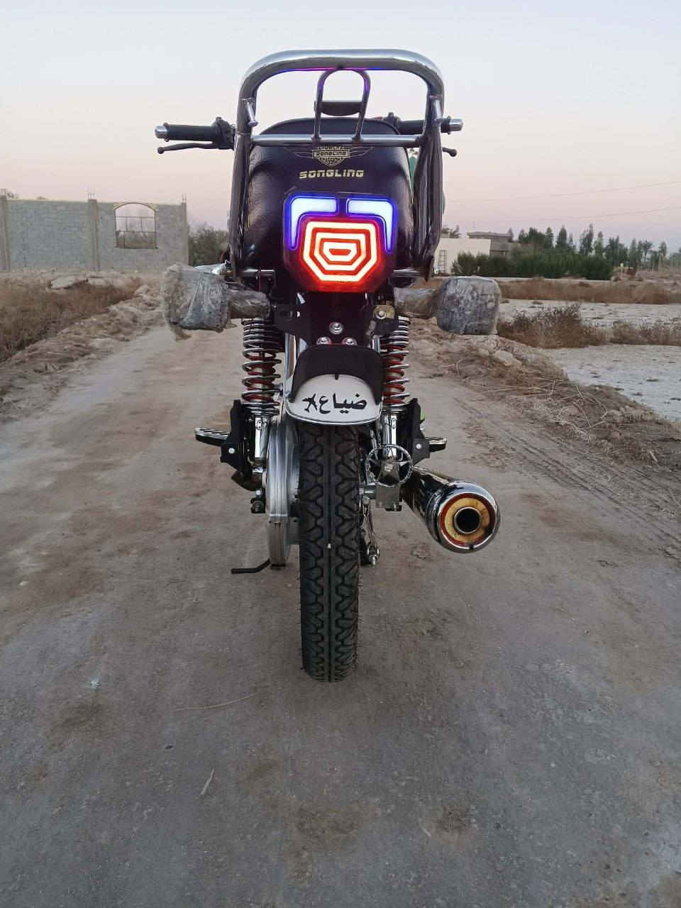 دراجه مراوس فقط حسب القناعه شعندك نزل 
متواجد على فيس


**إذا كنت صاحب هذا الإعلان وتريد حذفه لأي سبب، رجاءا أرسل رسالة إلى الدعم الفني**