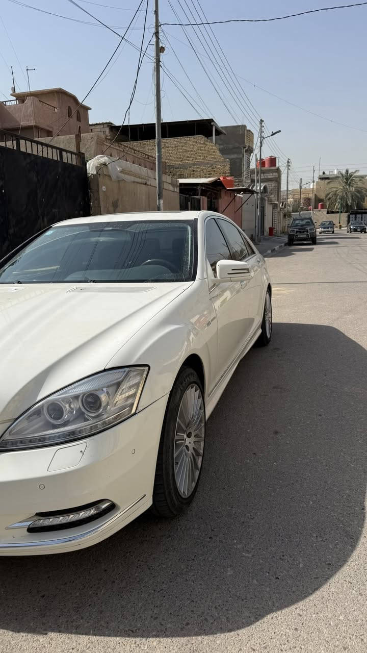 السلام عليكم ورحمة الله وبركاته
مارسيدس s500 موديل 2009 للبيع 
الحجم ال L 
سياره كفاله عامه فول مواصفات ومايحتاج اشرح مواصفات ال s من تحكمات وحوبلس وكلشي 
السعر 220$ 
مكاني البصره


**إذا كنت صاحب هذا الإعلان وتريد حذفه لأي سبب، رجاءا أرسل رسالة إلى الدعم الفني**