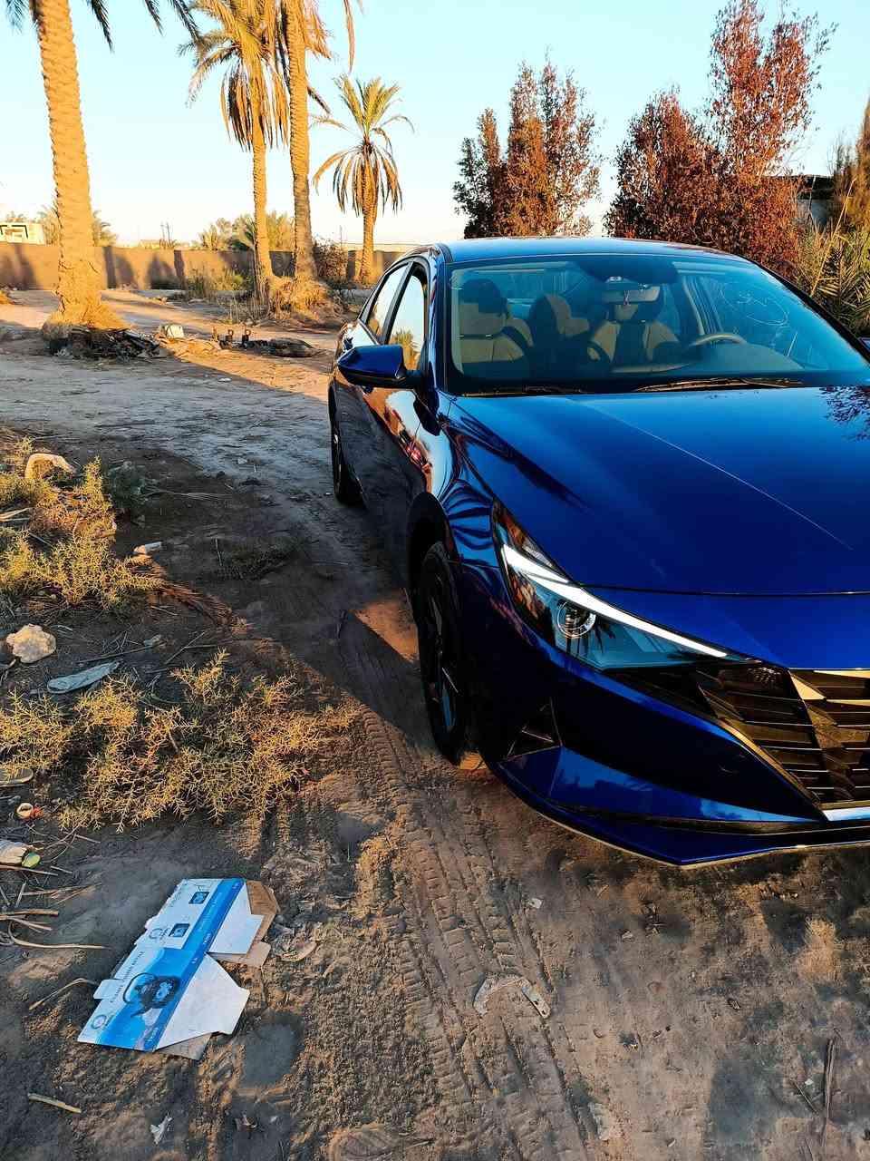 السلام عليكم متوفر النترا موديل 2023 السياره جديده ما ماشيه ماشيه 20,000 رقم اربيل باسمي تحويل مباشر حادث السياره مجرد طخه بالباب صور حادث موضحه امامك السعر اكتب تم يجيك السعر وللاستفسار رقم الهاتف ***********
