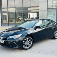 كامري SE • ٢٠١٧ • أسود