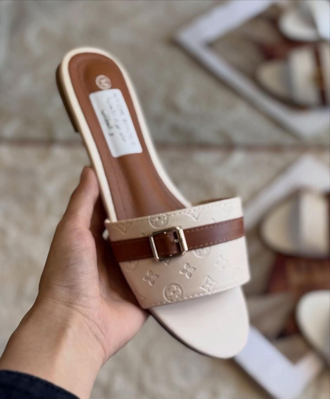 ⁨	سليبر 🤎🔥. شغل و كوالتي عالي  قاعدة مريحة  القياسات 37_38_39_40_41 السعر 10  📍الفرع الاول : العامرية شارع العسل مجاور مكتبة العسل 📍الفرع الثاني : العامرية شارع العسل مقابل مجمع اليزن 📍الفرع الثالث : الاعظمية شارع الضباط مقابل كص الآغا البغدادي⁩⁩⁩⁩


**إذا كنت صاحب هذا الإعلان وتريد حذفه لأي سبب، رجاءا أرسل رسالة إلى الدعم الفني**