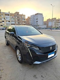 بيجو 5008 • فابريكة • موديل ٢٠٢٢