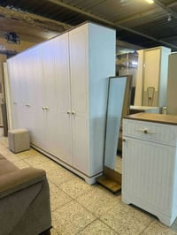 كانتري حديث • غرفة نوم