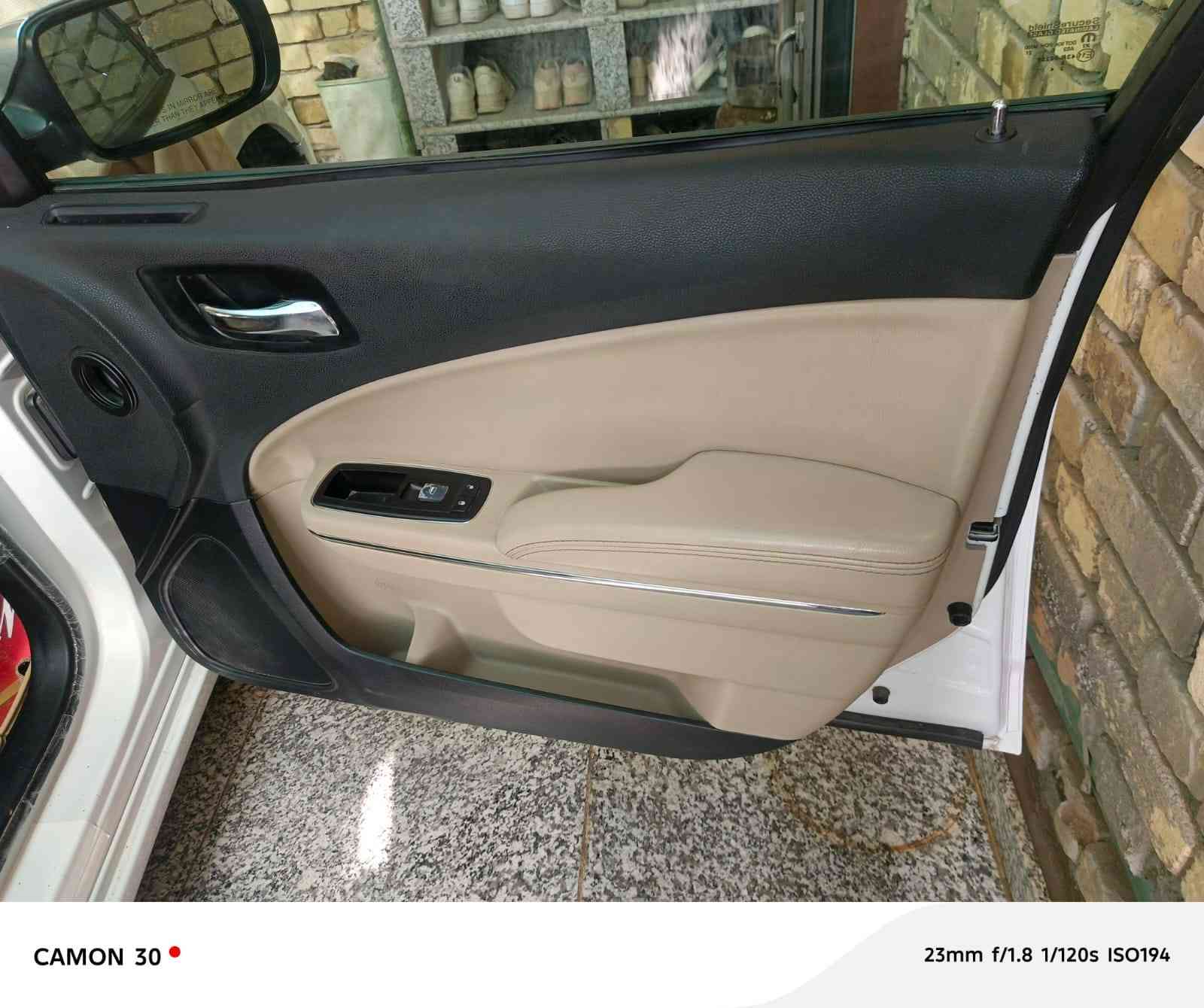 السلام عليكم غرافه اللبيع كامله هيه وبطاينه وحصانه مكان الناصريه مركز اللستفسار على رقم الهاتف ***********
