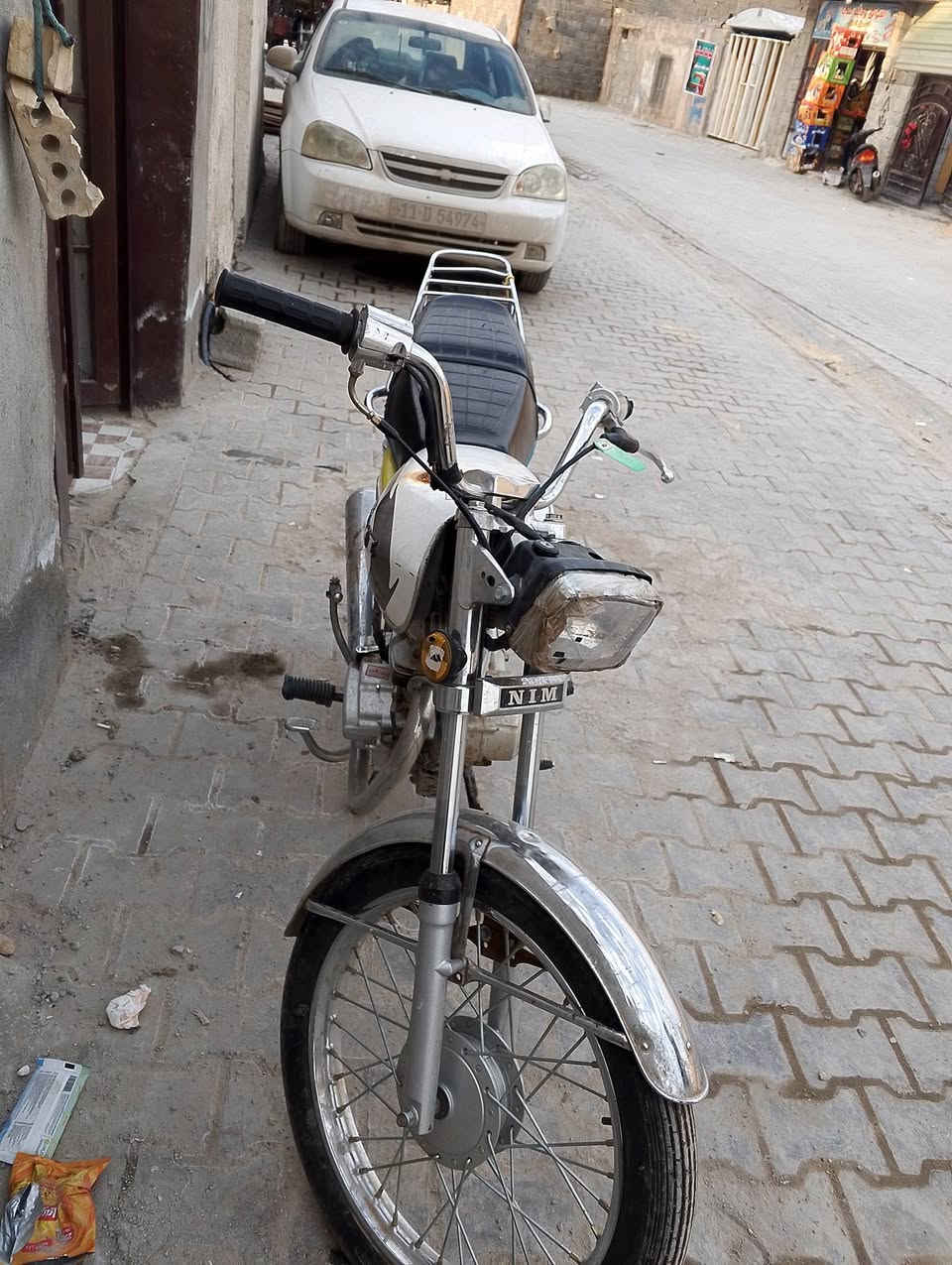 سلام عليكم دراجه نامه اربعه كير الورقه ضايعه اكفلك سرقه دراجه متروكه تجي هندر واحد تشتغال مكاني بغداد الشعب 
سعر350وساب تواجد ***********
