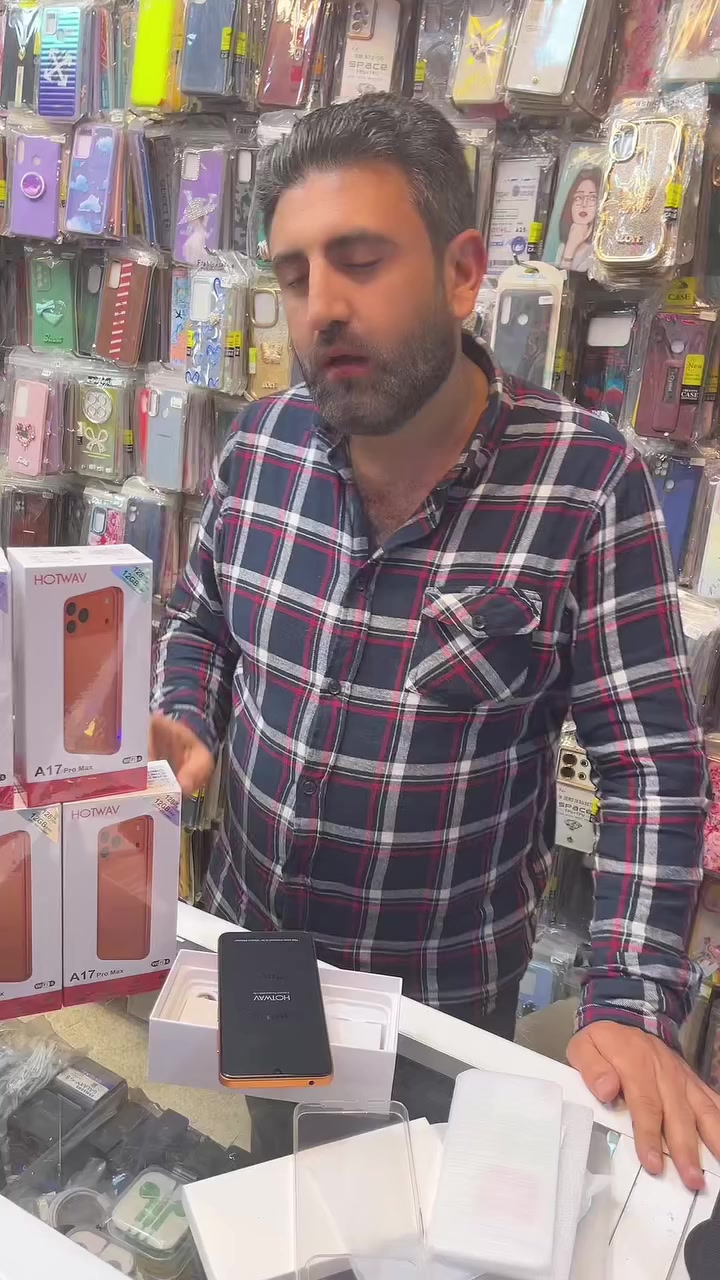 هوت ويف A17 برو ماكس
ذاكرة 12/128 جيجا 
شاشة 6.75 بتردد 120 هيرتز 
بطارية 5160 ملي امبير 
معالج ثماني النواة 
كاميرا 13mp
نظام التشغيل اندرويد 15 
يدعم الذكاء الصناعي 
ضمان سنة سوفت وير+ هارد وير
الألوان: الأسود والسلفر والبرتقالي
السعر 140 ألف دينار فقط


**إذا كنت صاحب هذا الإعلان وتريد حذفه لأي سبب، رجاءا أرسل رسالة إلى الدعم الفني**