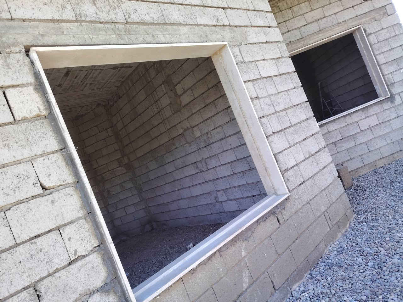 يوجد كادر حجر حلان  مرمر بسعر مناسب شغل شرط هندسه من يرغب بل عمل يتصل عل خط و الخاص مفتوح ***********
