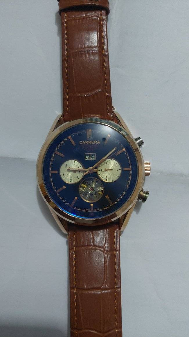 ساعه باله سويسري وليس امزون سناتر مع اليوم


**إذا كنت صاحب هذا الإعلان وتريد حذفه لأي سبب، رجاءا أرسل رسالة إلى الدعم الفني**