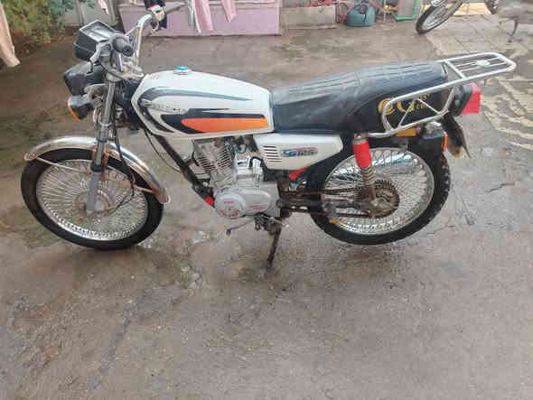 السلام عليكم ماطور بارت خمس ٩٩٩٩٩ مكينه معمره جديد اول مراه تنفتح نشاط فول تانكي جديد  وايرمنيه شغاله وياله عدله تواير جدد كزوز صرخ السعر ٣٣٠ وبي مجال بسيط شراي انتصل او خاص *********** /***********
