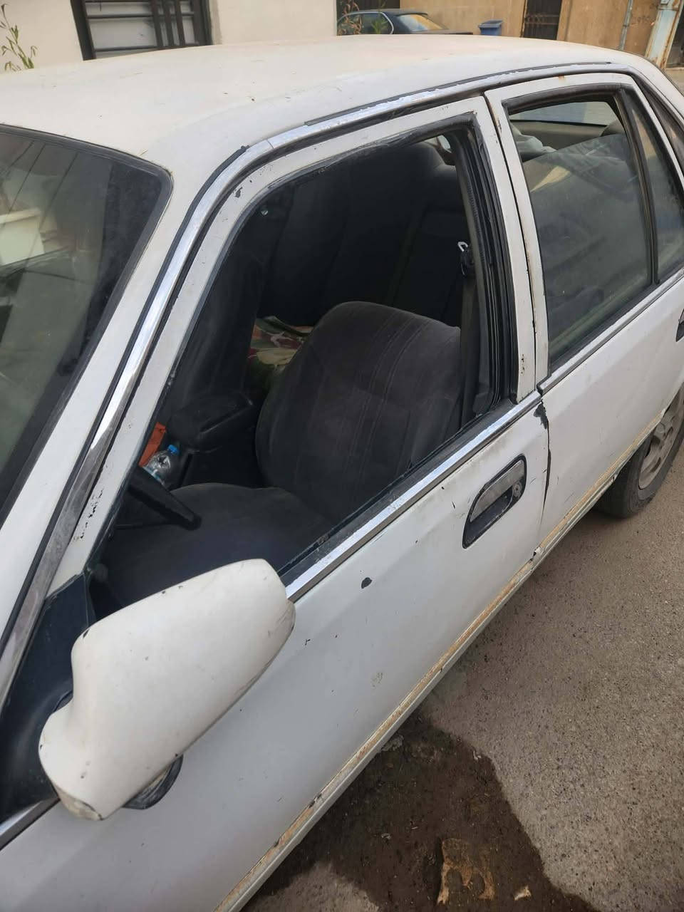 سيارة برنس فراشة دايو موديل 96 كير محرك تايرات باتري كله جيد . بور ستيرن الصونده اذب دهن نقص بطانه باب السايق
الرقم انبار بسمي مشروع وطني .المكان بغداد المنصور *********** بي واتساب السعر 15 ورقه
