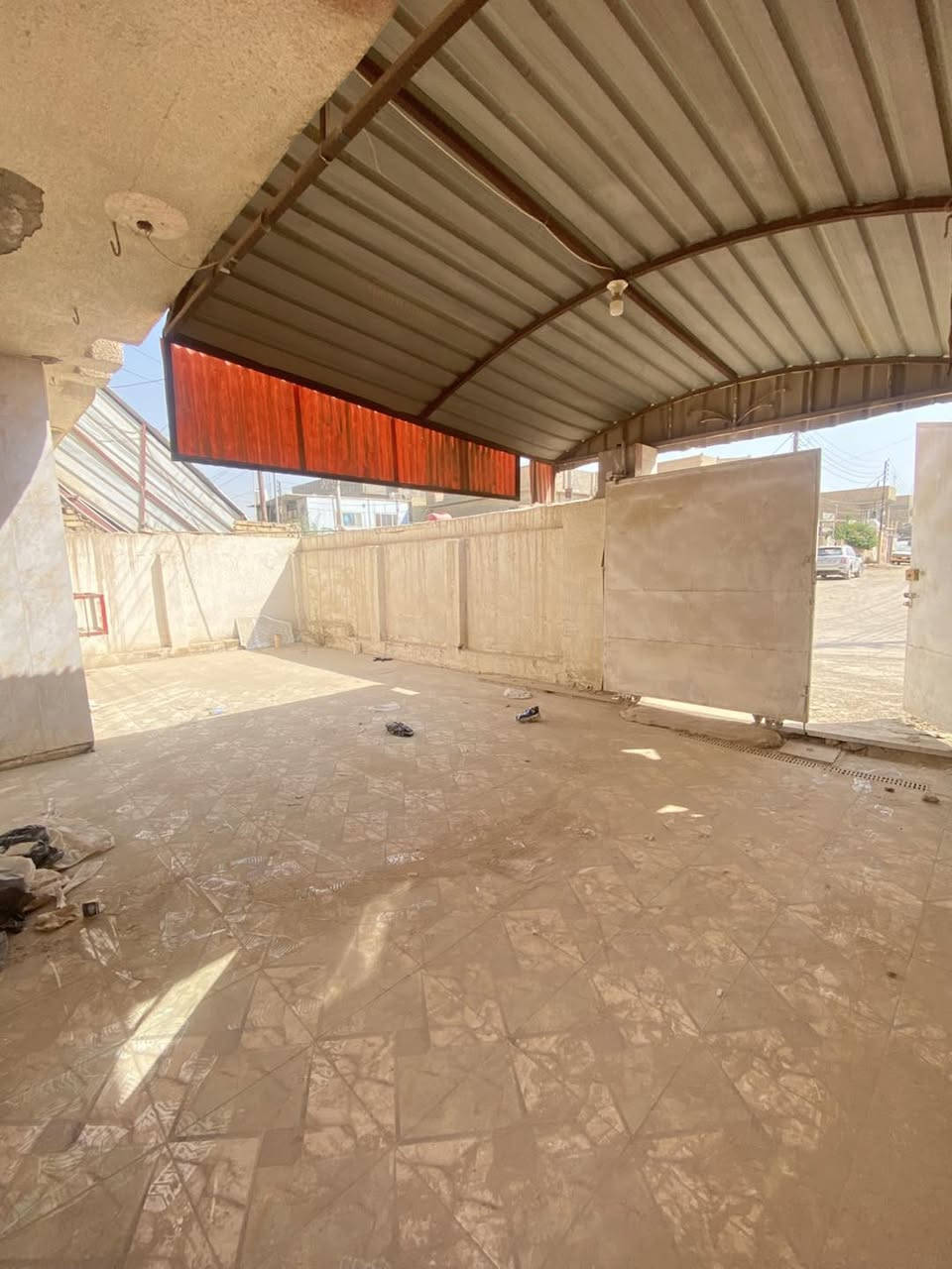 🏘️ / دار للايجار مسـاحه (٢٥٠)م طابو (صـرف )          

بناء نظيف جدا 🏡
1️⃣ الطابق الاول / غرفه نوم .مطبخ. مجمع صحيات  . هول   . استقبال .طارمه 

2️⃣ الطابق الثاني / غرفه نوم 

📍 الموقع / خلف كراج الموحد _ شارع ام البنين موقع ممتاز 
                             

للأستفسار ☎️: (***********)
:(*********** )
