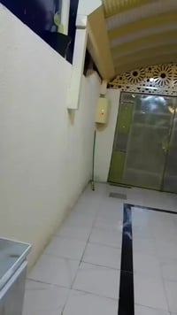 انا مكلف نشر بيت بيع منظقه الحبيبيه جه جامع ذو فقار مساحه 95 وسعر 300 ...