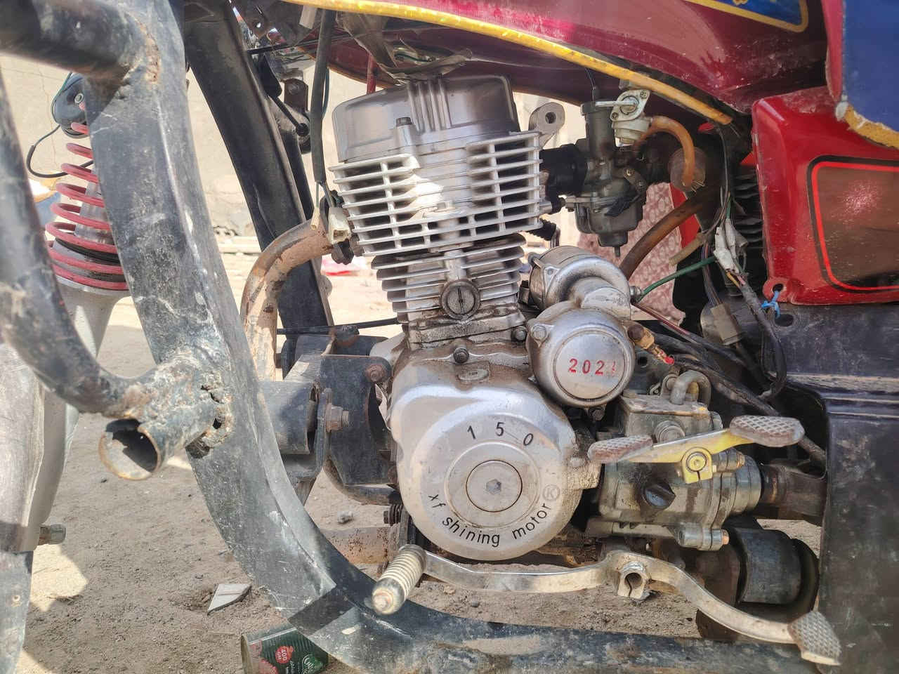 السلام عليكم محرك 21 للبيع او مراوس بمحرك احدث واطفي فرق
للتواصل ***********
