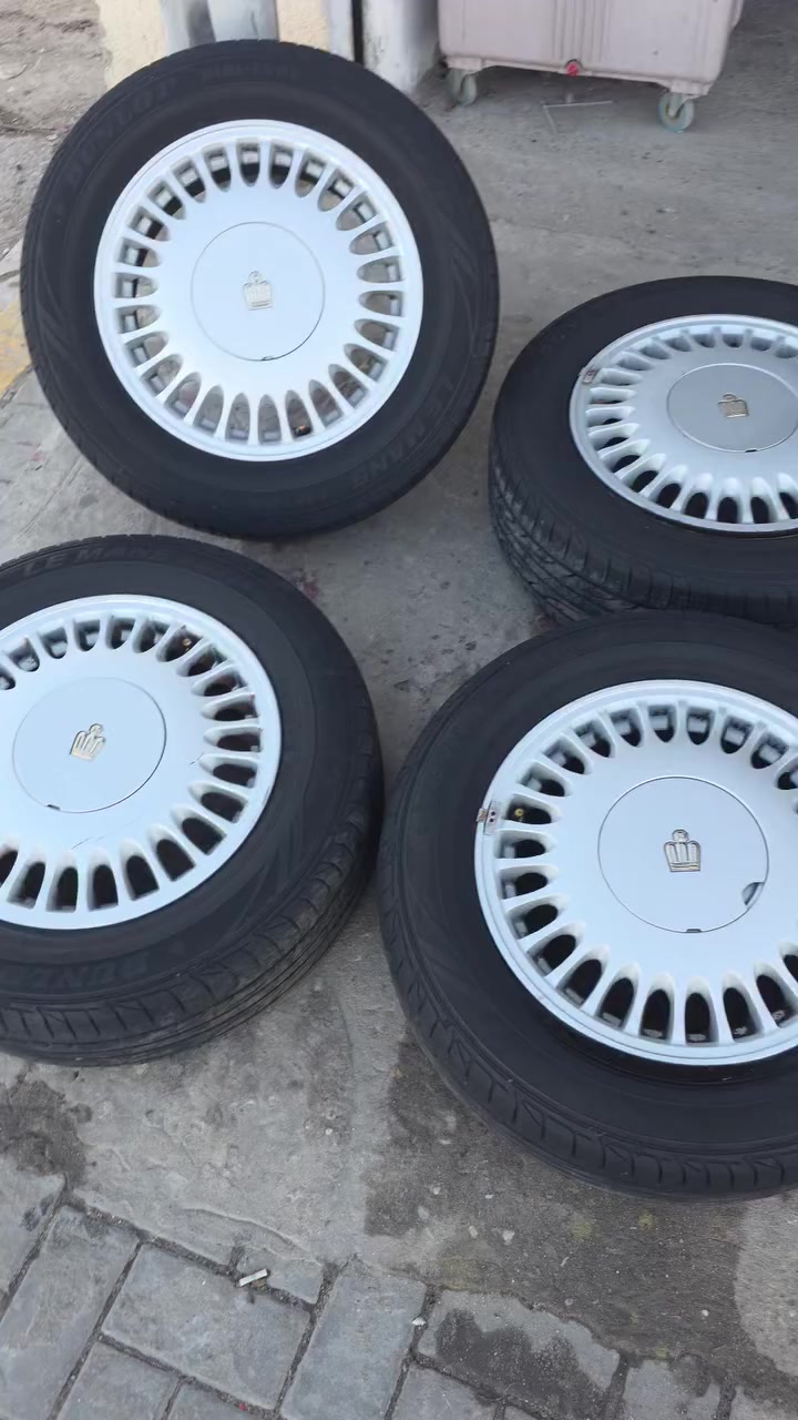 السلام عليكم 
ويل كب راس الثور تكم حاويه وارد يابان بيه تخم تاير دلوب 
العنوان البصرة دور الشرطه على شارع القائد 
*********** متوفر واتساب 
متوفر خدمه توصيل جميع محافظات العراق
