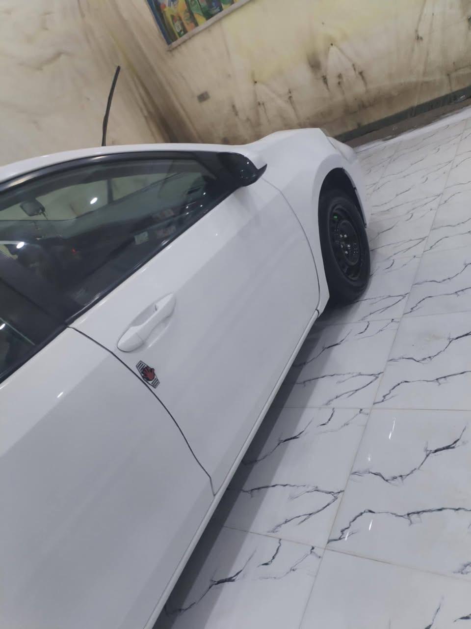 سلام عليكم كورله 2018بس البنيد والباقي كفاله مكينه كير حداديه تبريد كفاله فول السياره ماعده البصمه  السعر 160بيها مجال رقم بغداد مكلف بلنشر ***********
