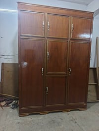 كاونتر • 3 أبواب • مستعمل