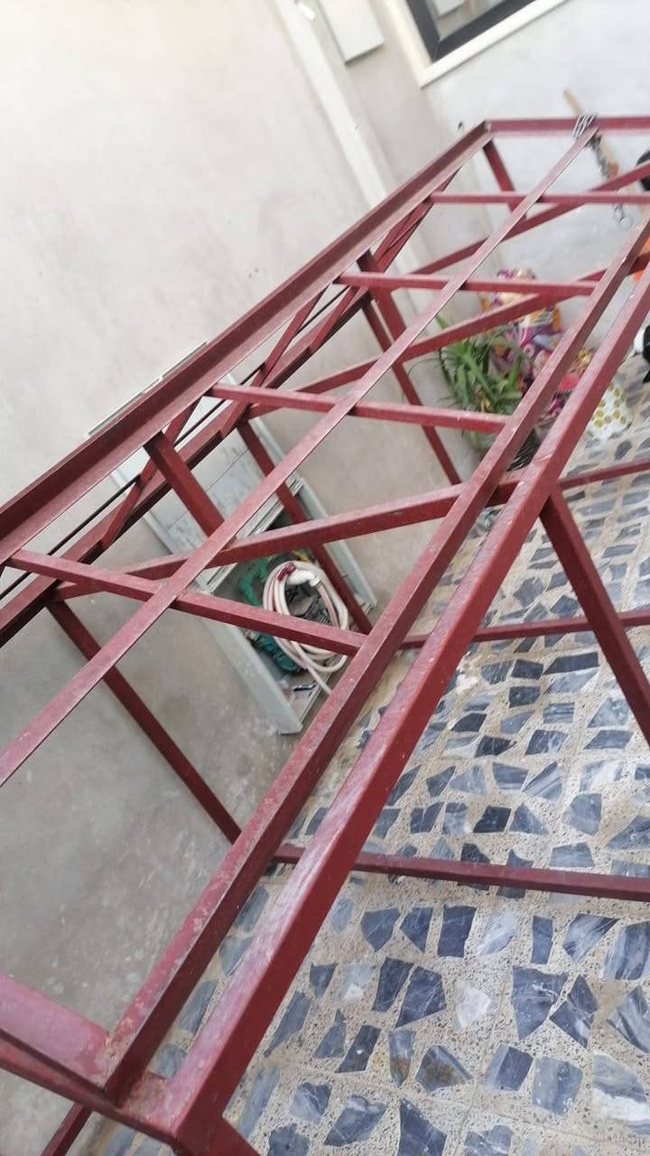 ميز خضروات للبيع ارتفاع متر عرض مترين سعرو 175 +***********
