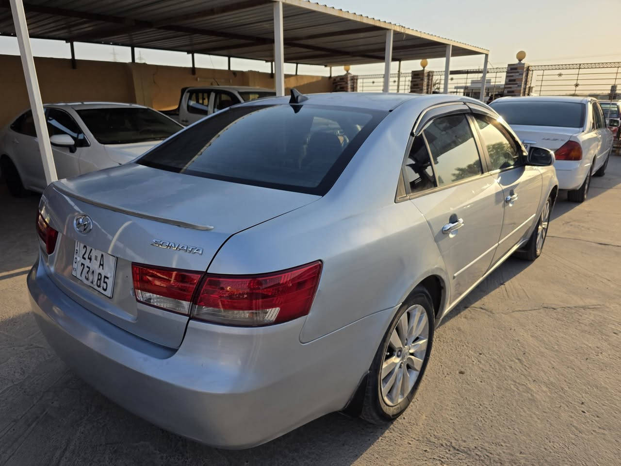 سلام عليكم
سوناتا للبيع 
ضرر قطعتين بدون دواخل شرط 
موديل 2008
كير ومحرك شرط 2400 
تواير وصدر جدد
السعر 95 وبيها مجال للطيبين ومراوس يرهم 
الرقم***********
