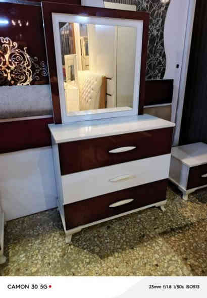 غرفة نوم مستعملة🇹🇷
 نضافة90 ٪💯
عدد القطع / 6
نضام / أسلايت 💢 
💸
شد ونقل داخل بغداد مجاني🚛
يوجود توصيل محافضات 🚛
***********
يتوفر نضام استبدال غرف
