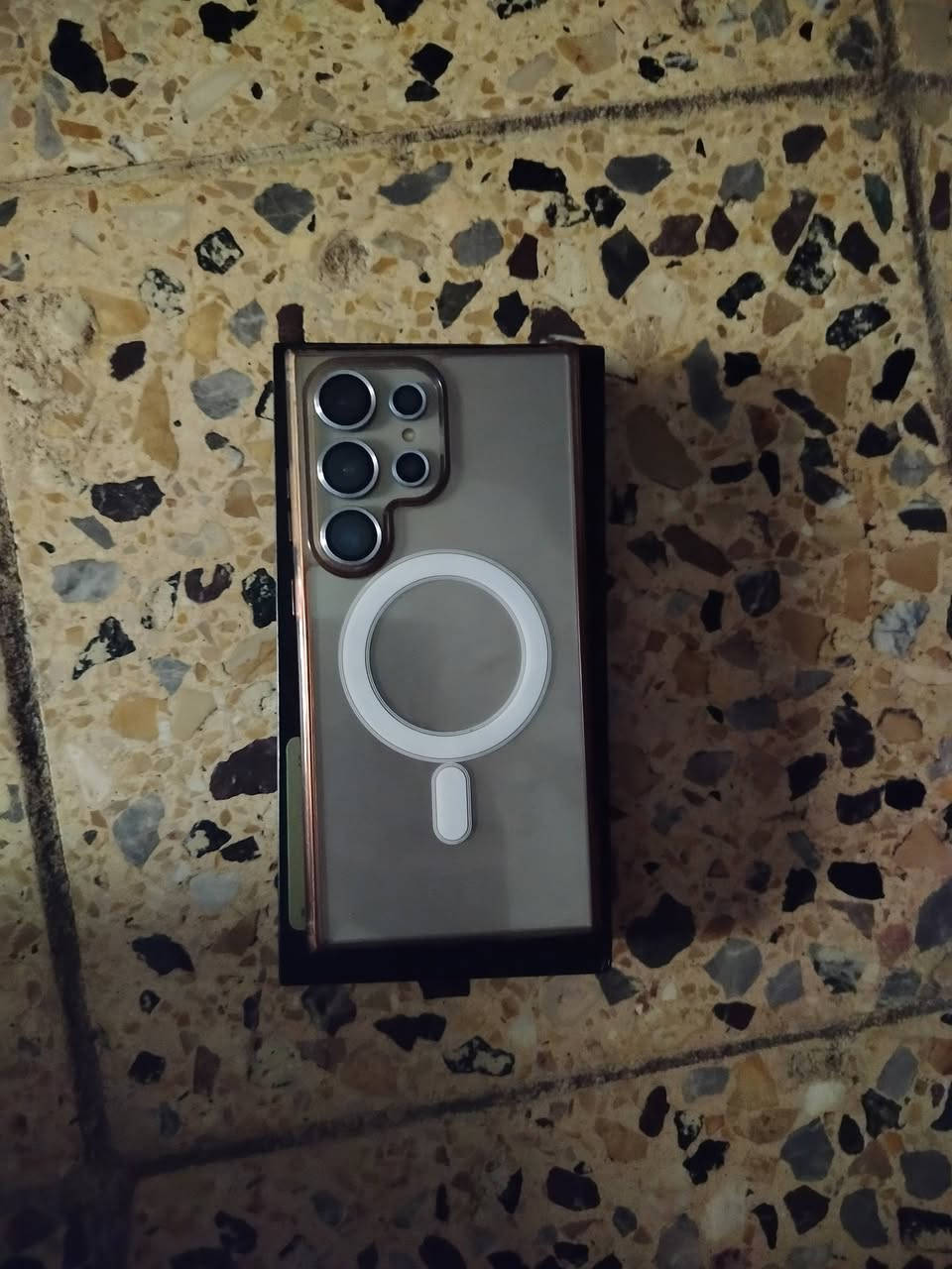 هذا التليفون جديد مستخدم قليل  اريد ابيعه  بمليون وبي مجال قليل  مكاني ميسان المجر الكبير اليحب يستفسر يراسلني أو يتصل ع رقمي ***********
