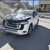 لاندكروز GXR موديل ٢٠٢٣ فول مواصفات ضمان شركة ساز ليمتد اصلية ٤ كامرات...