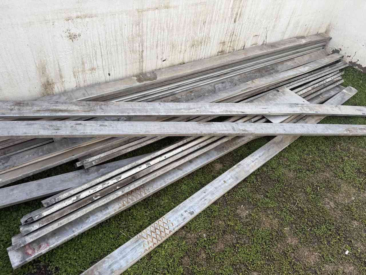 ‏سلام عليكم عفون للبيع ***********￼
