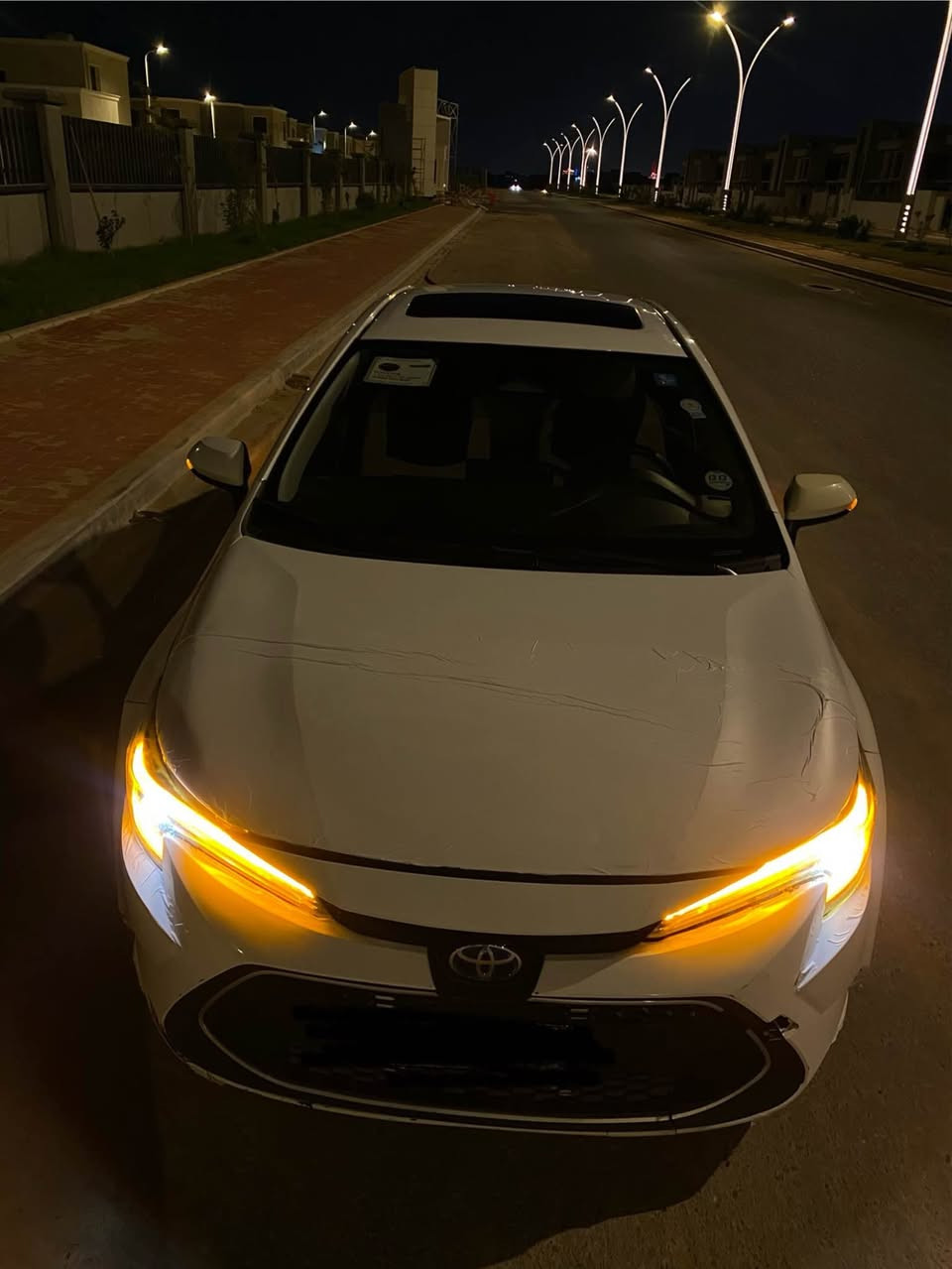 سلام عليكم 
ارررخص كورلا بالبصرة ‼️❗️
🚗كورلا هايبرد خليجي خليجي خليجي الشكل الامريكي 2023 رقم بغداد مشروع وطني بأسمنة ( حرة + تحويل ثاني يوم )  

مكينة VVT ، كير ، بطاريات ، تبريد قطعتين = كفالة 
اعلى مواصفات بالكورلا 
فتحة 
بصمة 
اشاير مري ، دخول ذكي ، لايتات زنون بلاديات ، تحكمات ستيرن ، حساسات تاير ، حساسات امامي خلفي ، ….. وهوي مواصفات 

السعر /// 130$ وبيها مجال للشراي 
مكان : البصرة ق/ شط العرب / قرب الاكوات 
 
هـ// ***********
واتساب موجود 
الشراي بي خير ويدلل Singapore
