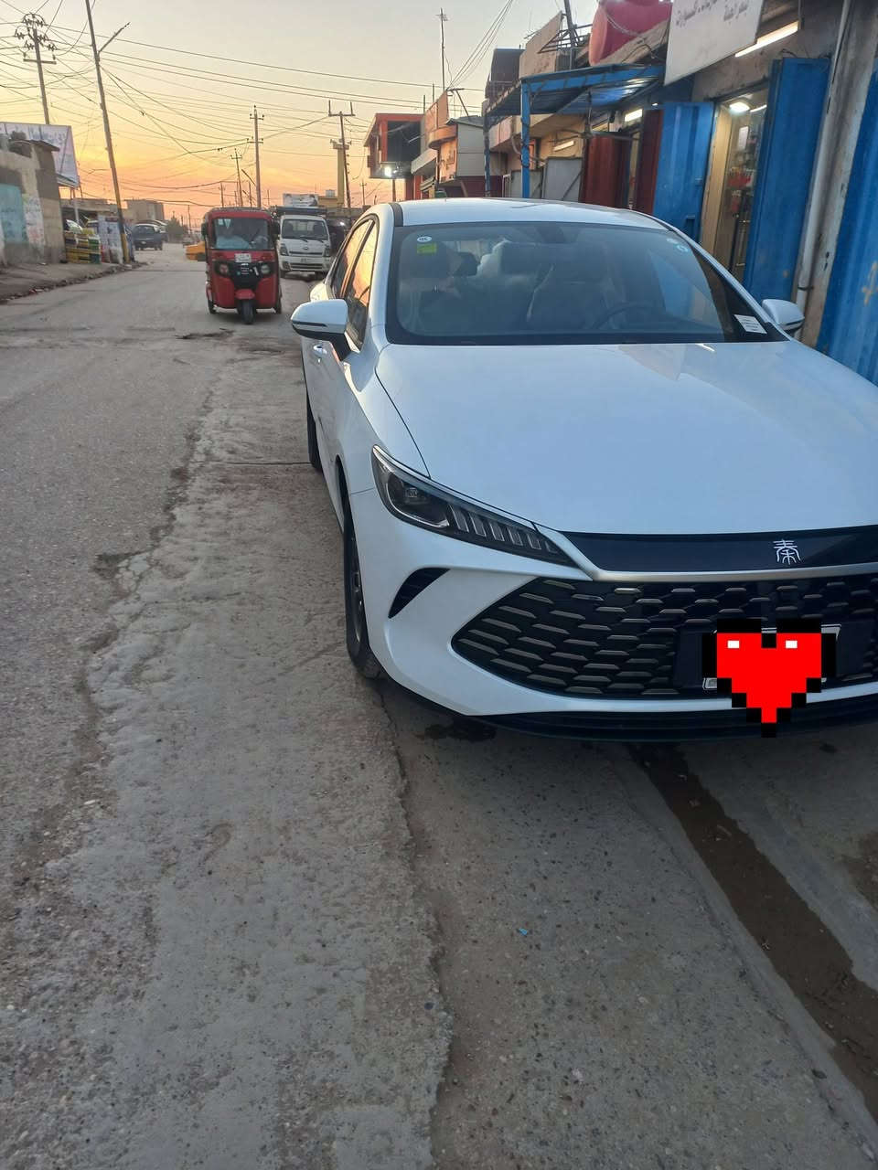 بي واي دي كن بلاس BYD QIN PLUS
كفالة عامة بعدها بنايلون الشركة
🔸 جميع ملحقاتها كاملة 🔸
 بصمة + فوم + مثلث + شاحن اصلي
السيارة مرقم بغداد كامل تحويل مباشر سياره بسمي مكاني بغداد 
السعر 19/500          ***********
