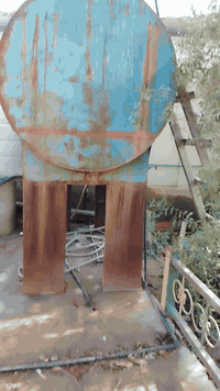 السلام عليكم
خزان ماء وخزان كاز للبيع
*********** للاستفسار
