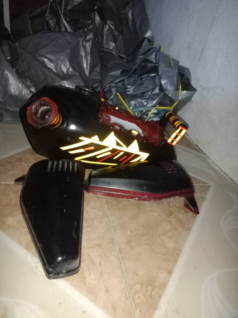 للبيع تانكي تفصال نضيف مابي اي شي هوا و صفاحيات سعر 30 و يرهم مراوس ويا راسطه باكستانيه مكاني ايسر


**إذا كنت صاحب هذا الإعلان وتريد حذفه لأي سبب، رجاءا أرسل رسالة إلى الدعم الفني**