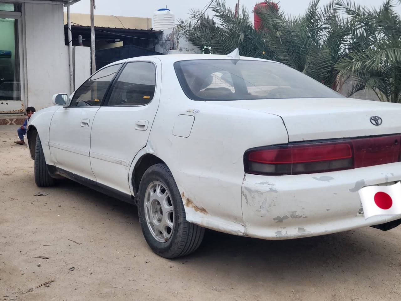 #كرستا نفخ 🇯🇵
#اللون.. ابيض 🤍
#الموديل.. 1993
#الرقم..  نجف الماني 🇩🇪
#الحدادية.. قبل 5اشهر مبدل #حدادية حاوية حتى العربانة 
مبدل الحدادية من الطول للطول 
الكشرة نضيفة احلى من الصورة
 #محرك_ونجي سته سلندر 
خير من الله 
#بريك بالمكان 
#كهربائيات كلها شغاله 
تخم تاير جديد شادة قبل 4اشهر 
#السعر 61 $ورقة 
#المكان النجف الاشرف  الحيدرية 
للاتصال بالرقم ***********
