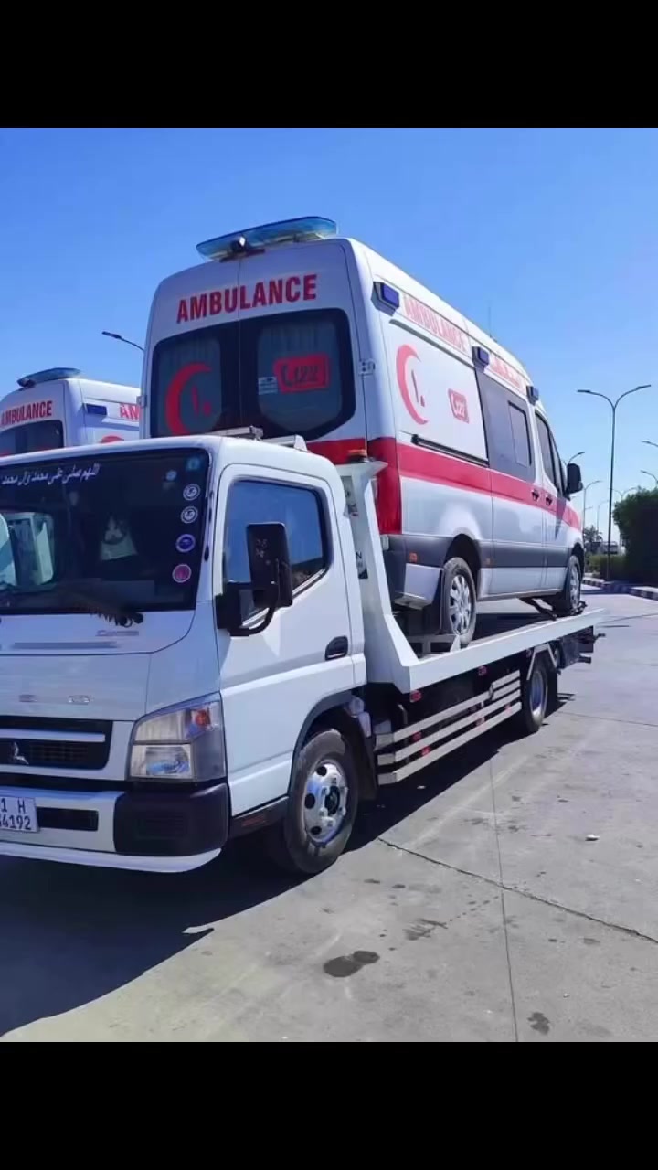 السلام عليكم كرين سطحي لنقل كافة انواع السيارات المتضررة والعاطلة في بابل والى جميع المحافظات خدمة ٢٤ ساعة للاتصال: *********** او ***********
