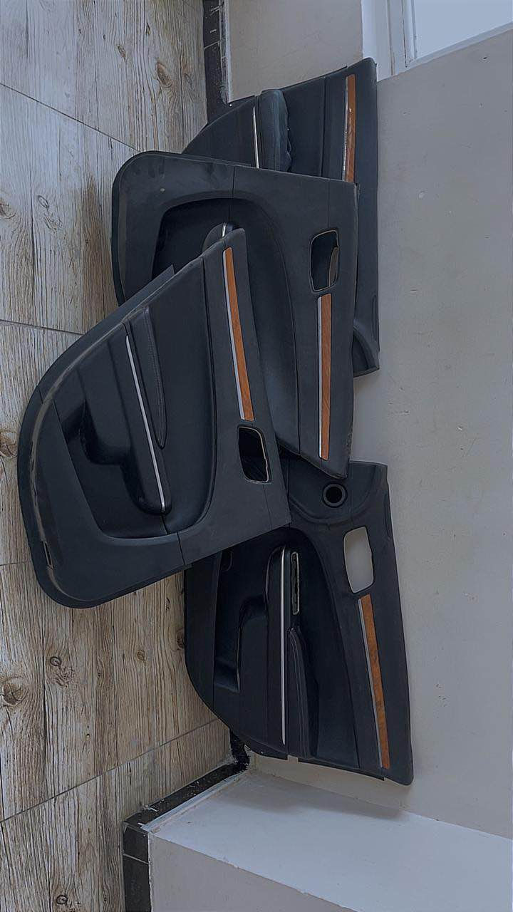 طخم بطاين مال اوباما 2020 كاملات اربع قطع يدة السايق مكسوره موجوده مع الطخم  السعر 95 الف *********** البصرة, العراق
