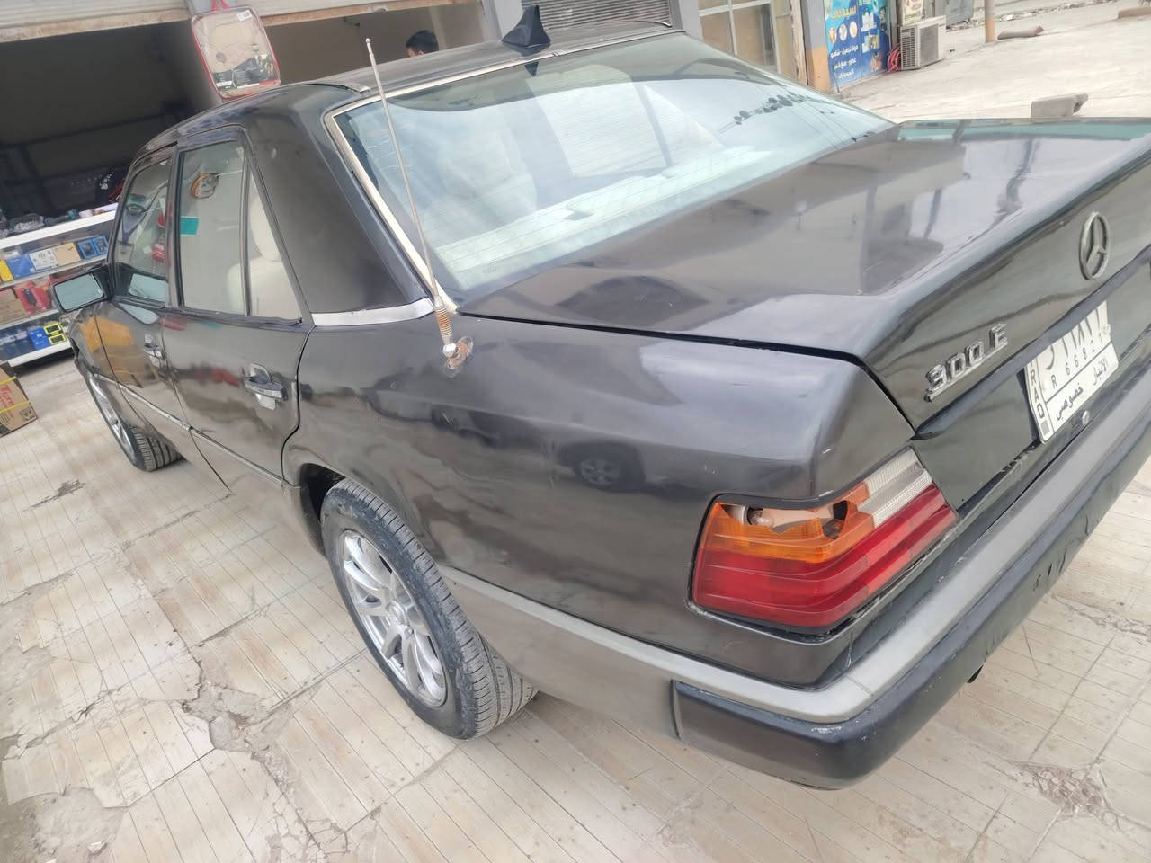 مارسيدس دب 91 رقم انبار الماني كير ومحرك vvt جدد غرفه نضيفه تراي وين متريد السعر45$ وبيها مجال للشراي مكاني بابل الحصوة ***********
