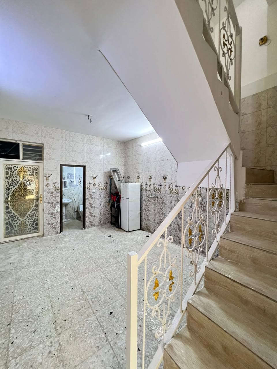 #للايجار_في_السيدية
دار سكني بمساحة 50م
📍 الموقع: مربع الكهرباء

يحتوي على:
▫️ غرفتين نوم
▫️ صالة
▫️ مطبخ
▫️ خدمات
السعر 700 الف قفل
📞 للاستفسار:
***********

🏢 مكتب حلم عقاري
