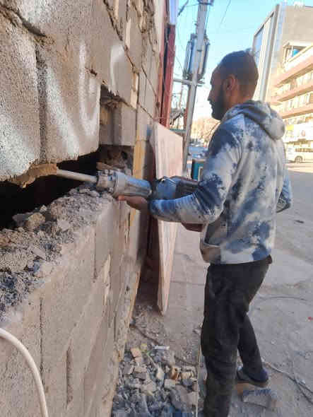 كادر تفليش سقوف جدان أرضيات قلع كاشي شتايكر تفليش كاصوصه صب  رباطات درج بيتونه ستار تكشير سيراميك حمام مطبخ قفاز ارضيه حادله ارضيه  رقمي وبي ***********
من رخصة الادمن السلام عليكم يوجد كادر عمال لتنظيف البيوت ويوجد كادر لتفليش البيوت ويوجد كادر لصب يدوي وصبت نظافه وصىب رباط وتصليط صطح ويوجد كادر لقلع السيراميك والكاشي والشتايكر ويوجد كادر لحدل القطع وتخيل سبيس ويوجد كادر لتصعيد المواد كافه 
***********ض
