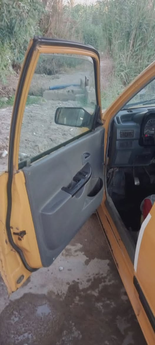 سلام عليكم سايبه موديل 11 سياره حلوه ونضيفه سعرها 

18 وبيها مجال بسيط  باقي التفاصيل اتصل ***********
